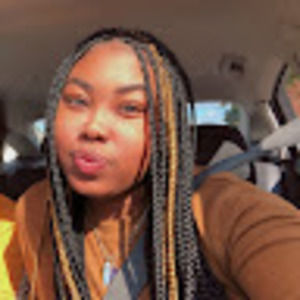 Meet your Posher, Candace